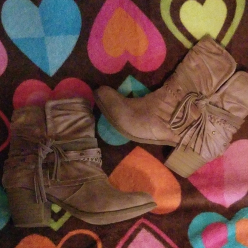 Varada Jellypop Booties